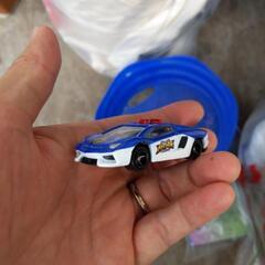 決まりました　差し上げます　トミカ