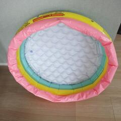 子ども用プール　水遊び