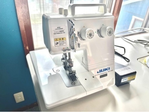 【中古】JUKI（ジューキ）　2本針3本糸差カバーステッチミシン　MCS−900