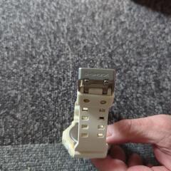 Gショック　メンズ　白の画像