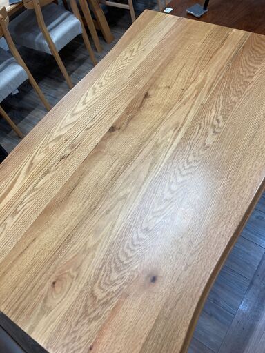 サンカン｜カフェテーブルのご紹介です