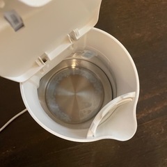 中古．電気ケトルの画像
