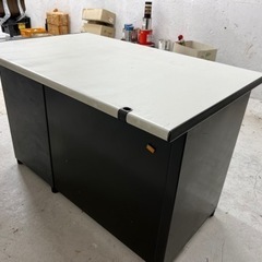 ITOKI製 オフィス　デスクの画像