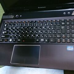 レノボグラボ搭載DVDマルチ付IdeaPad Y580 Win11 Proの画像