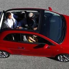 FIAT500カブリオレレッド‼️全塗装出来る方‼️