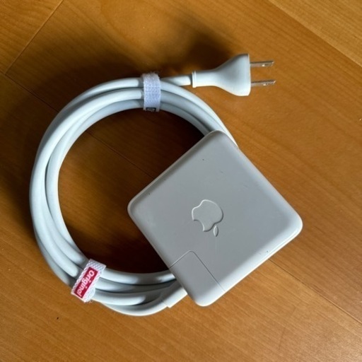 apple 61w 充電器