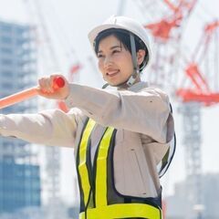 稼げる警備スタッフ🫸夜勤や通しでさらに収入UP⏫✨雑踏警備&規制作業のお仕事(✿˘艸˘✿)嬉しい日払いもあり(*ˊᵕˋ*)の画像