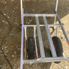 二輪台車の画像
