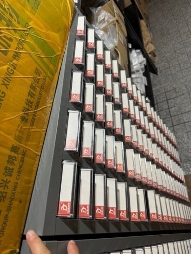 希少、通販に最適　金属製引出しパーツボックス　スチールキャビネット　収納 希少、通販に最適 金属製引出しパーツボックス スチールキャビネット 収納