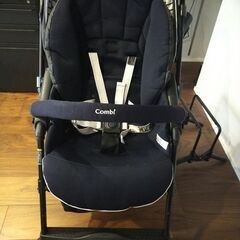 Combi　ベビーカー　メチャカルハンディ　オート4キャスcompactの画像