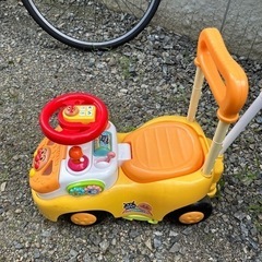 アンパンマン　乗り物
