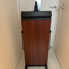 パンツプレッサー