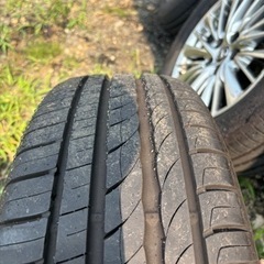 トヨタ　ヴェルファイア30系後期純正17インチタイヤホイールセットの画像