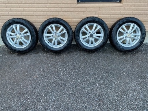 雪タイヤアルミ