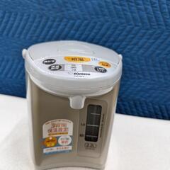  金額下げます。2017年製造　象印マイコン　　　沸とう電動ポッ...