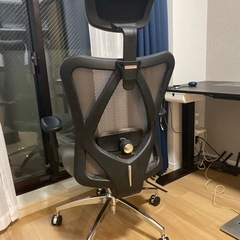 オフィスチェア　テレワーク　リクライニング　椅子の画像