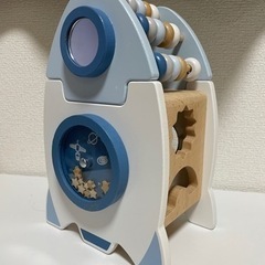 《500円セール❤️‍🔥》【【美品‼︎】型はめパズル　ロケット型】
