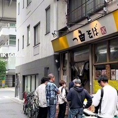 靖国神社→新大久保散策　ちょっと遅い朝蕎麦