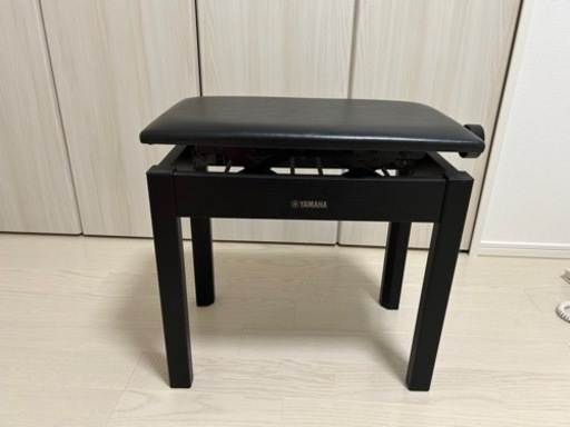 YAMAHA　電子ピアノ　椅子付きCLP-635