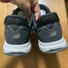 NEW BALANCE スニーカーの画像