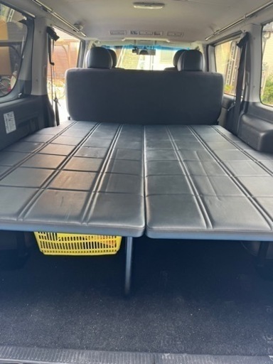 ハイエースベッドキット