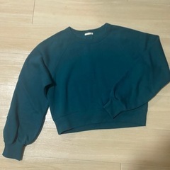 【新品】GU/クロップドスウェットプルオーバー/S