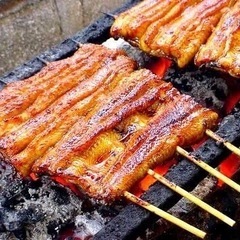 【腹一杯うなぎ会(ドカ食い気絶部会) 】 - 福井市