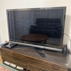 テレビ、テレビ台、DVDセット