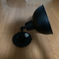 IKEA イケア SKURUP ランプ ブラック
の画像