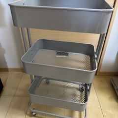 キッチンワゴン3段 グレー (もう1台あり)
