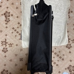 キティー柄　軽い2輪キャリー　ネット決済ではありません。　黒の画像