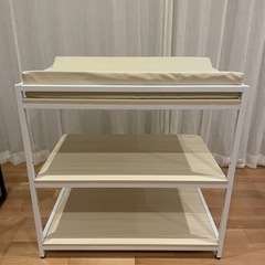 おむつ交換台