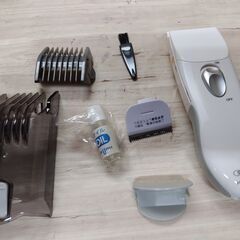 美品　バリカン　ヘアーカッター　マクセルイズミ IHC-27-W [ホワイト]　切りすぎを防ぐ多彩な刈り高さ調節。自然な毛先のナチュラルカット　 IZUMI/泉精器製作所の画像