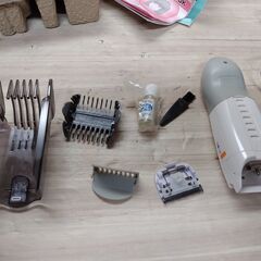 美品　バリカン　ヘアーカッター　マクセルイズミ IHC-27-W [ホワイト]　切りすぎを防ぐ多彩な刈り高さ調節。自然な毛先のナチュラルカット　 IZUMI/泉精器製作所の画像
