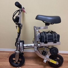 小さい電気自転車です