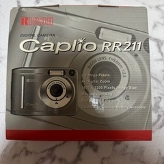 RICOH Caplio RR211