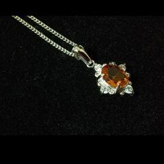 11月誕生石❗️天然石アンバーカラートパーズネックレスの画像