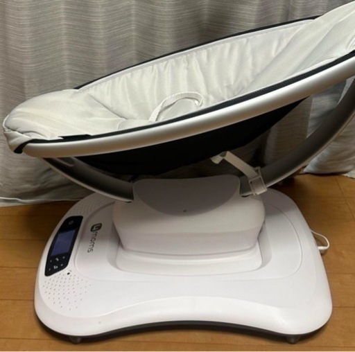moms(フォーマムズ)  電動バウンサー mamaRoo4・ママルー4
