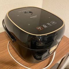 「美品」「ただで差し上げます」Panasonic炊飯器3.5合