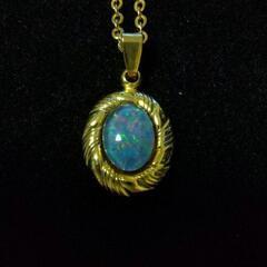 ダブレットオパールネックレスの画像