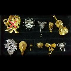 断捨離❗️ラインストーン系ブローチまとめ売りの画像