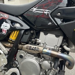 drz400sm drz400 モタード　ハスクバーナ　KTM スーパーモタード　バイク車体　ホンダ　カワサキ　ヤマハdr-z400smの画像
