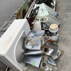 【鉄クズ】無料差し上げます。
の画像