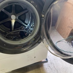 パナソニックドラム式洗濯乾燥機　NA-VX8800R 日本製の画像