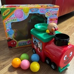 アンパンマン　おもちゃ　はしるよポンポンSLマン