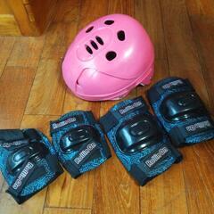 子供用ヘルメット＆プロテクターの画像