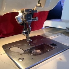 刺繍ミシン の画像
