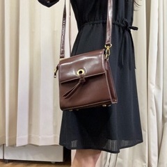 ショルダーバッグの画像