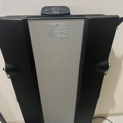 TOSHIBA ズボンプレッサー