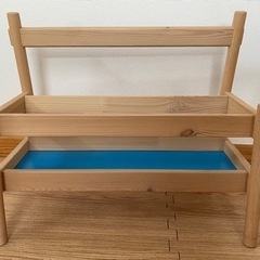 IKEA フリサット　ブックディスプレイの画像